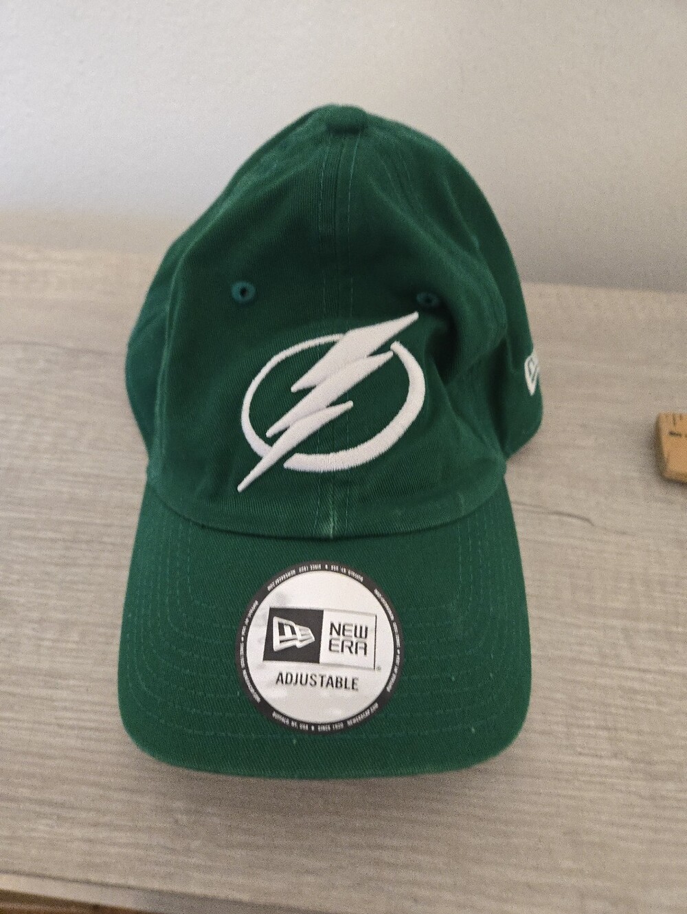 New Era Tampa Bay Lightning Hat Cap Mens Adjustable Logo NHL Hockey